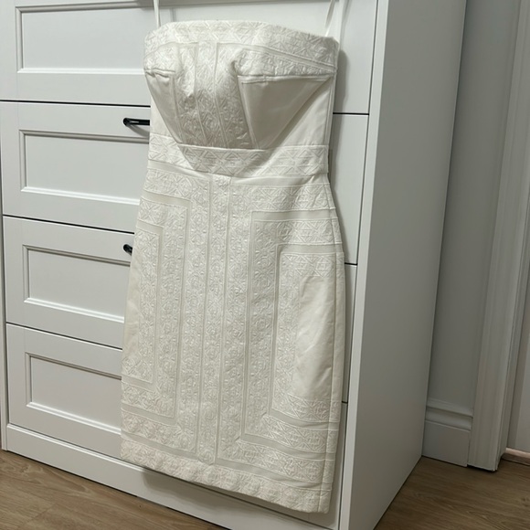 Strapless white dress - Picture 3 of 6